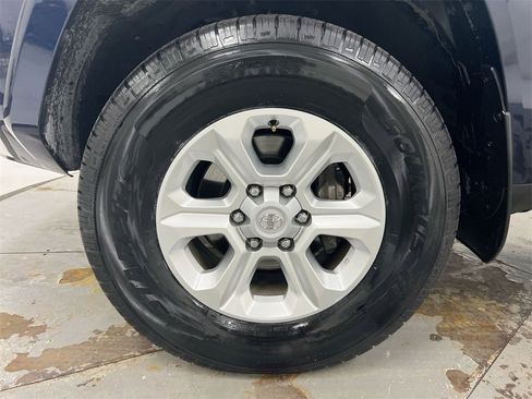Used 2024 Toyota 4Runner SR5 image 26