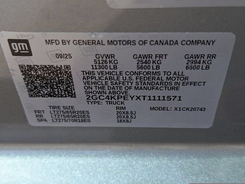 Used 2026 Chevrolet Silverado 2500 LTZ w/ LTZ Premium Package AWD/4WD image 36