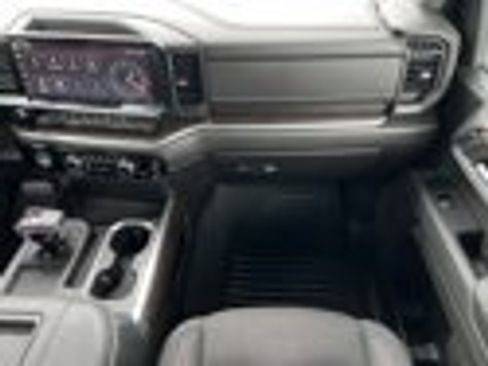 Used 2022 GMC Sierra 1500 Elevation w/ X31 Off-Road Package AWD/4WD image 33