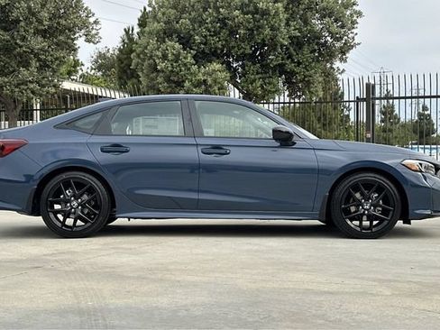 New 2026 Honda Civic Sport image 3