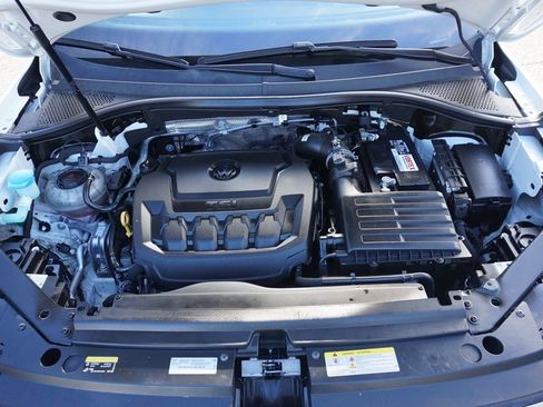 Used 2022 Volkswagen Tiguan S image 19