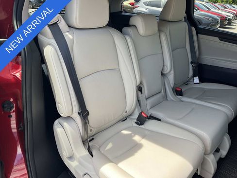 Used 2025 Honda Odyssey EX-L image 24
