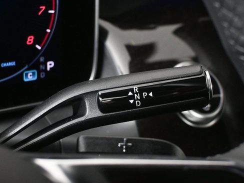 New 2025 Mercedes-Benz GLC 300 4MATIC image 15