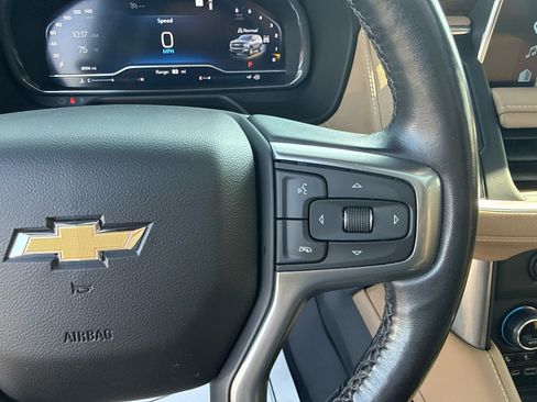 Certified 2022 Chevrolet Suburban Premier AWD/4WD image 19