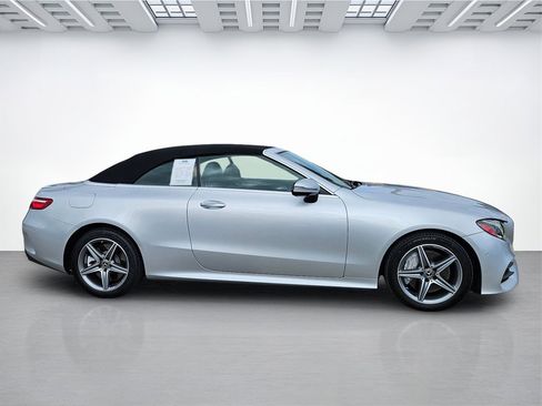 Used 2019 Mercedes-Benz E 450 4MATIC Cabriolet image 4