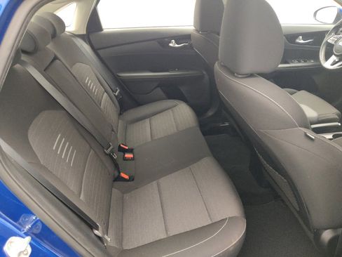 Used 2019 Kia Forte S image 19