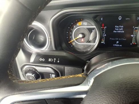 Used 2024 Jeep Wrangler Sahara w/ Dual Top Group image 20