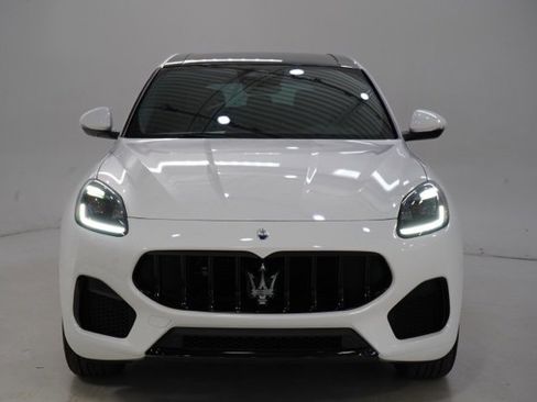 New 2025 Maserati Grecale Modena image 2