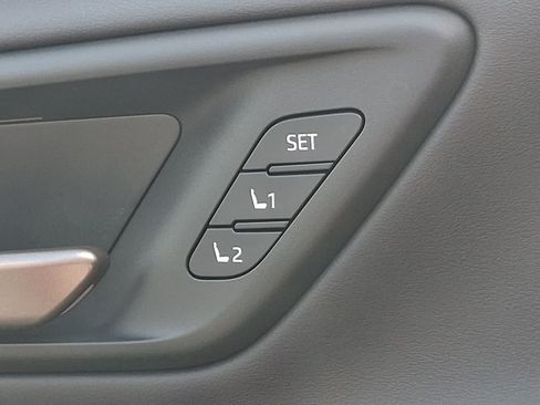 New 2026 Toyota Crown Platinum AWD/4WD image 21