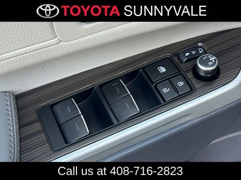 Certified 2023 Toyota Sienna Limited AWD/4WD image 18