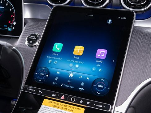 New 2026 Mercedes-Benz GLC 300 4MATIC image 17