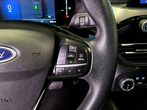 Used 2025 Ford Escape Active AWD/4WD image 12