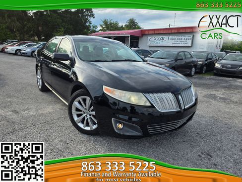 Used 2009 Lincoln MKS image 1