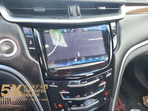 Used 2015 Cadillac XTS Luxury image 28