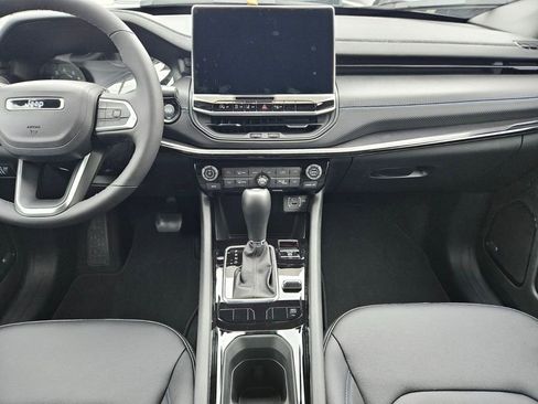 New 2025 Jeep Compass Limited w/ Sun & Sound Group image 12