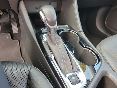 Used 2024 Buick Encore GX Sport Touring w/ Comfort Package image 27