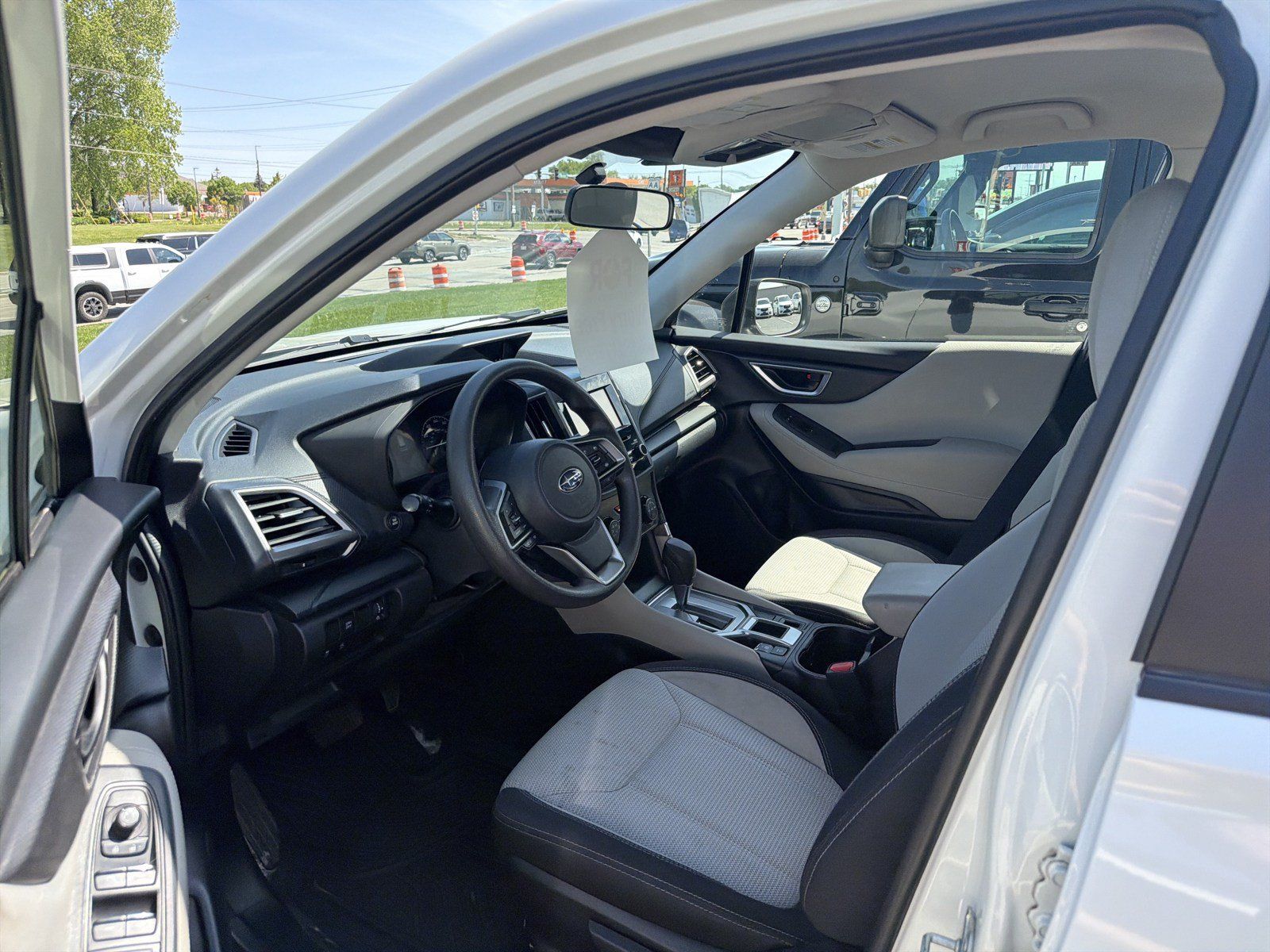 Used 2023 Subaru Forester AWD/4WD image 10