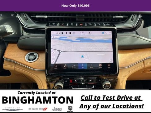 Used 2023 Jeep Grand Cherokee Summit image 13