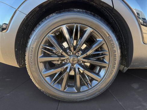 Used 2020 Kia Telluride SX w/ SX Prestige Package image 44