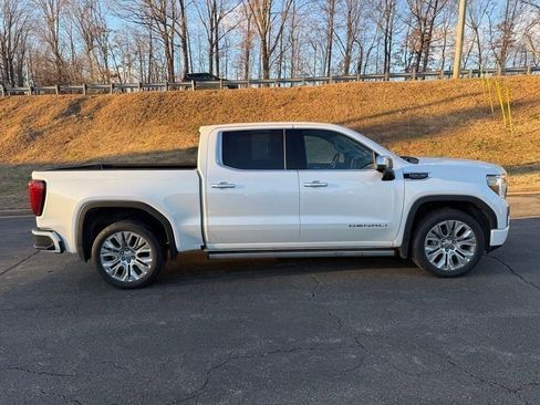 Used 2021 GMC Sierra 1500 Denali w/ Denali Premium Package image 8