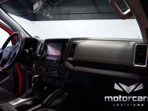 Used 2022 Nissan Frontier SV image 29