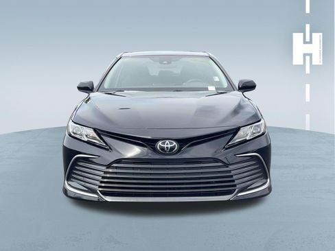 Used 2023 Toyota Camry LE FWD image 2
