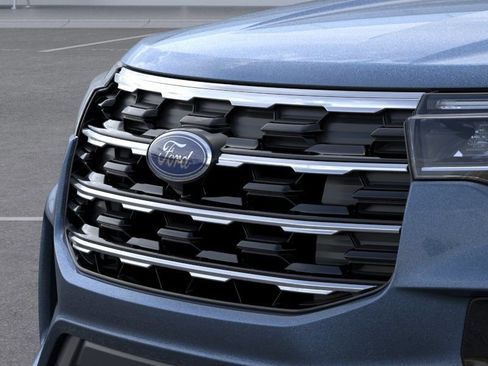 New 2026 Ford Explorer Active w/ Active Comfort Package AWD/4WD image 17
