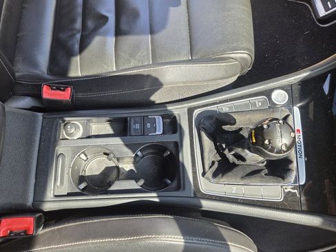 Used 2016 Volkswagen Golf 4-Door AWD/4WD image 16