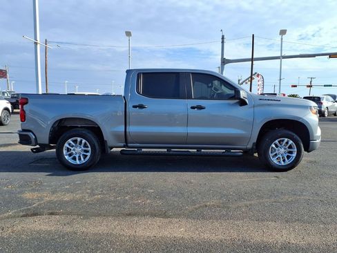 Used 2026 Chevrolet Silverado 1500 Custom w/ Turbomax Blackout Package RWD image 9