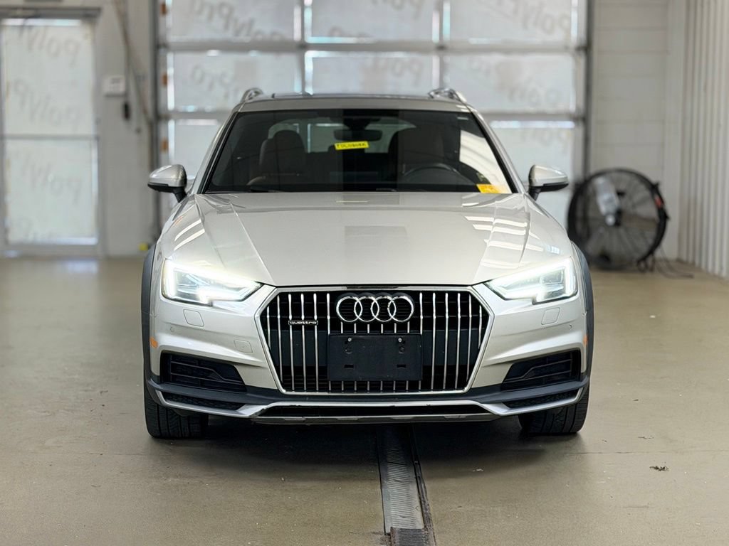 Used 2017 Audi A4 2.0T allroad Premium Plus w/ Technology Package AWD/4WD image 2