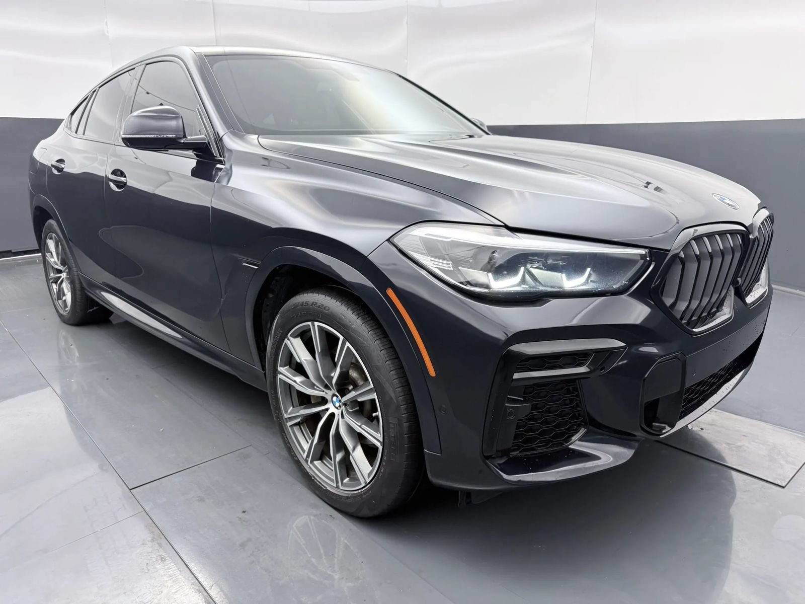 Used 2023 BMW X6 xDrive40i w/ M Sport Package AWD/4WD image 1