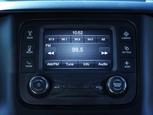 Used 2022 RAM 2500 Tradesman w/ Chrome Appearance Group image 14