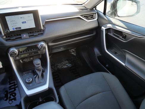 Certified 2025 Toyota RAV4 LE image 12