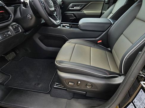 New 2026 Chevrolet Silverado EV Trail Boss image 14