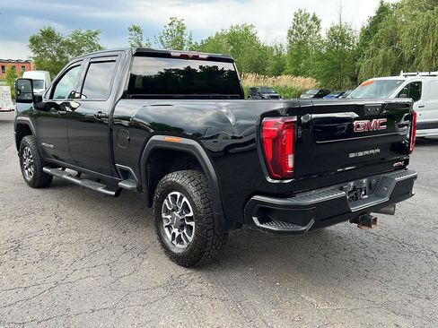 Used 2021 GMC Sierra 2500 AT4 w/ Gooseneck/5TH Wheel Package AWD/4WD image 3