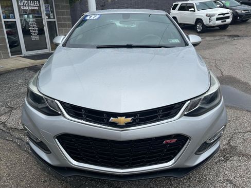Used 2017 Chevrolet Cruze LT w/ RS Package FWD image 3