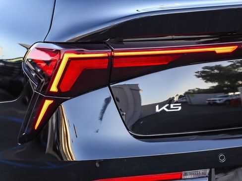 Used 2025 Kia K5 GT-Line w/ GT-Line Premium Package image 10