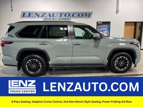 Used 2025 Toyota Sequoia 4WD image 1