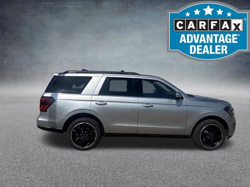 Used 2024 Ford Expedition Limited RWD image 1