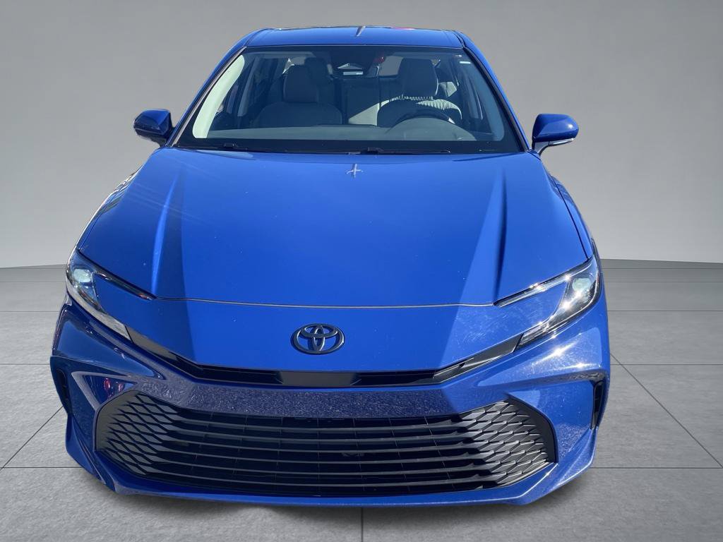 Used 2026 Toyota Camry LE FWD image 18