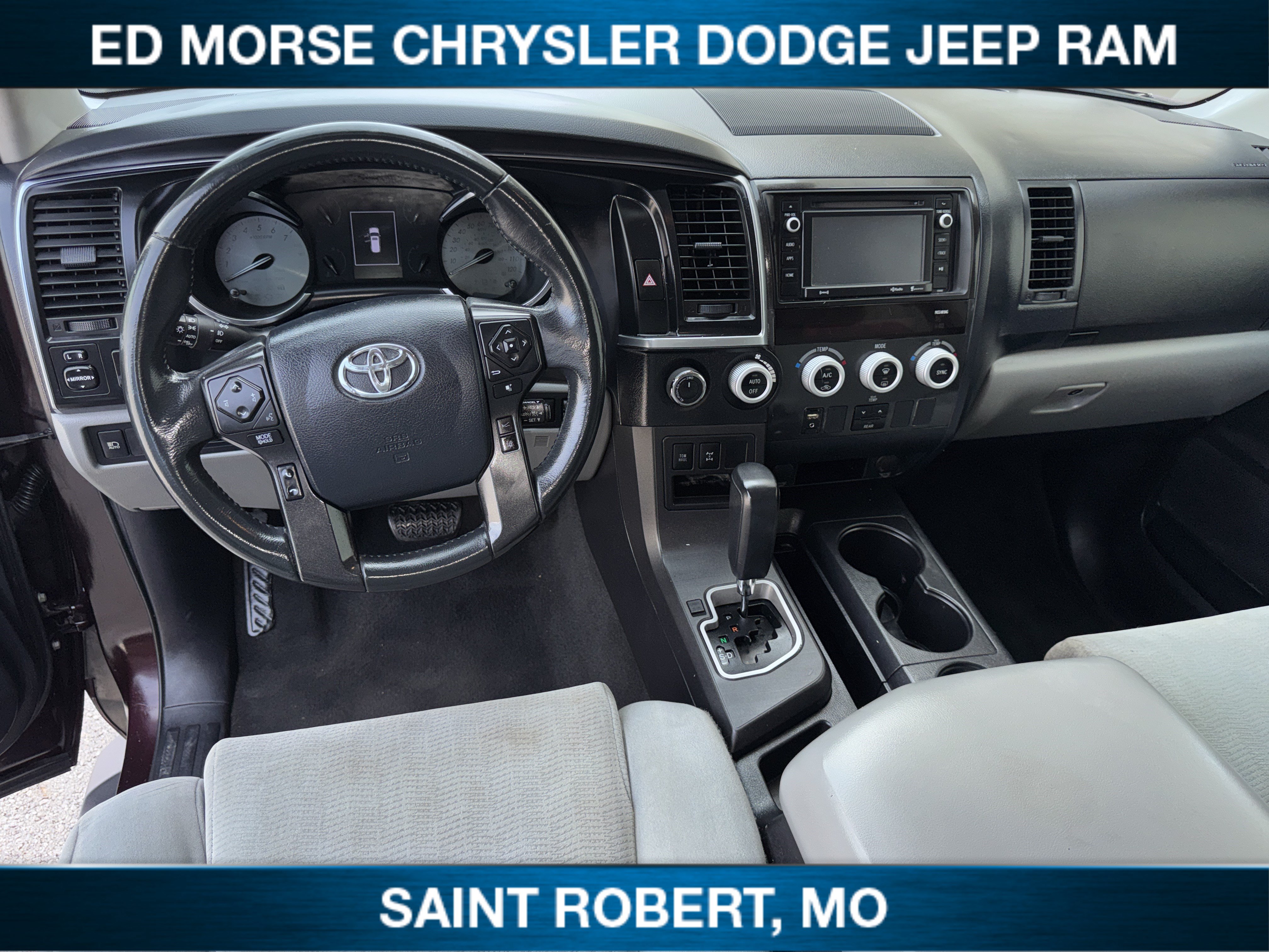 Used 2019 Toyota Sequoia SR5 AWD/4WD image 25