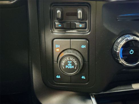 Used 2024 Ford F150 Raptor image 11