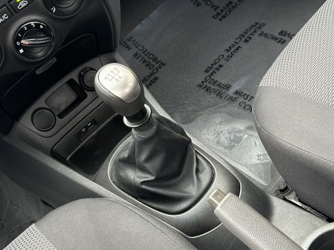 Used 2009 Kia Rio LX image 14