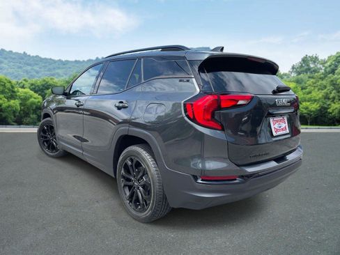 Used 2021 GMC Terrain SLE w/ Driver Convenience Package FWD image 23