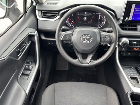 Used 2024 Toyota RAV4 LE image 15