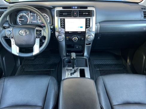 Used 2022 Toyota 4Runner TRD Sport w/ Technology Package RWD image 3