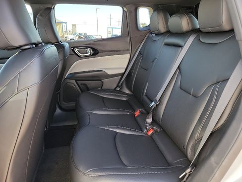 New 2026 Jeep Compass Limited image 8