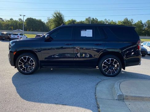 Used 2022 Chevrolet Tahoe RST w/ Sport Performance Package RWD image 4