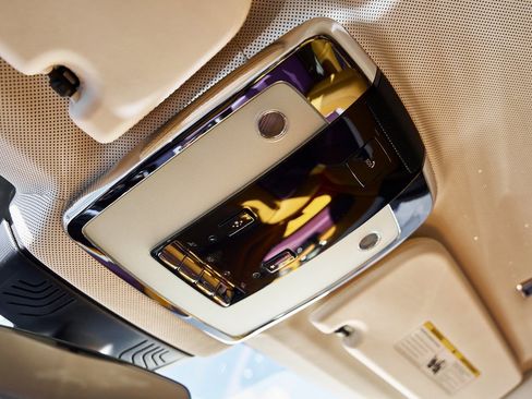 Used 2025 Rolls-Royce Cullinan image 83