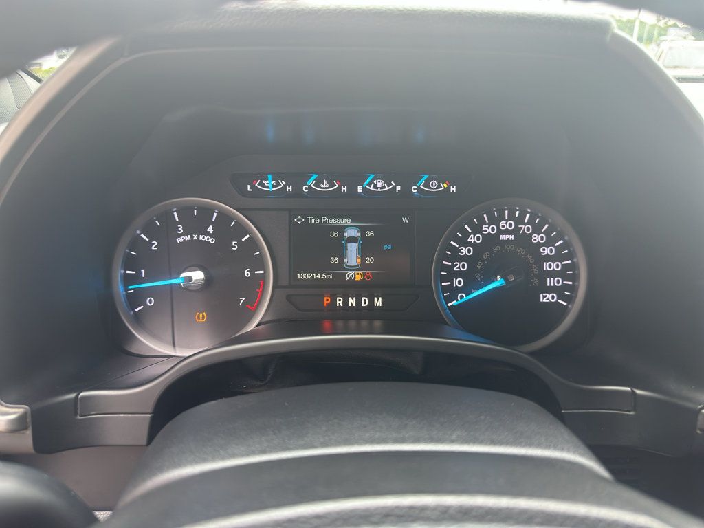 Used 2018 Ford Expedition XLT AWD/4WD image 10